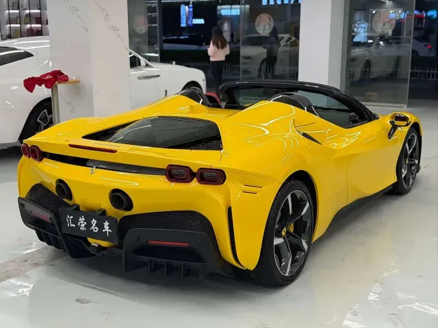 Ferrari SF90 — Фото автомобиля 7