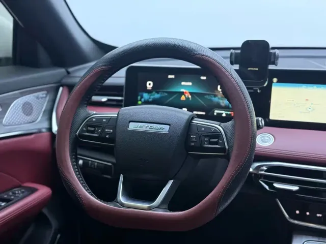 Jetour X70 Plus — Фото автомобиля 8