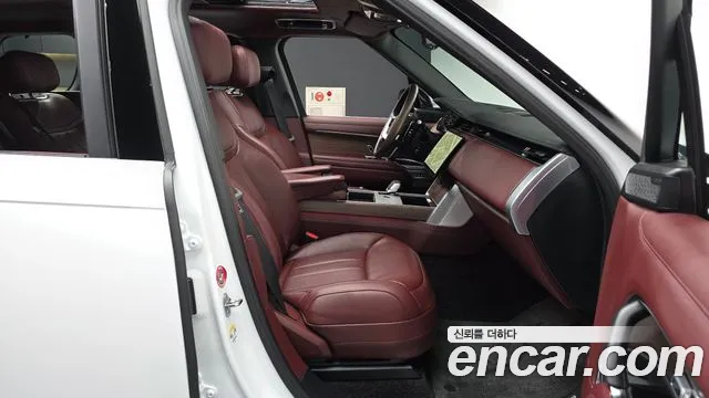 Land Rover Range Rover — Фото автомобиля 11