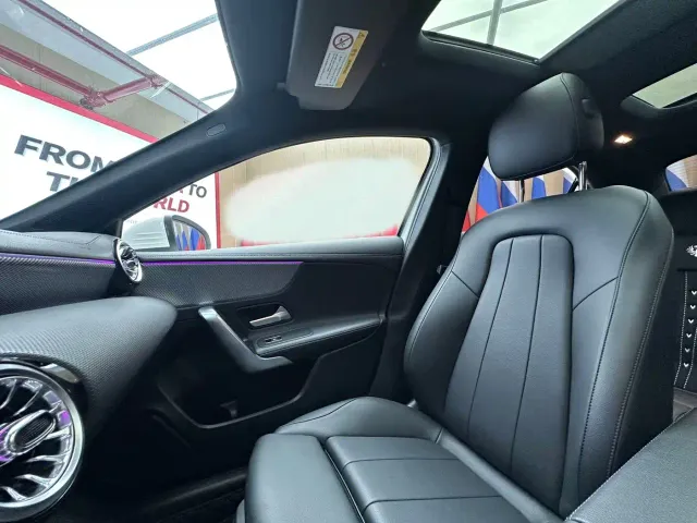 Mercedes-Benz A-Class — Фото автомобиля 12