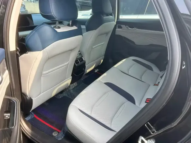 Geely Xingrui — Фото автомобиля 5