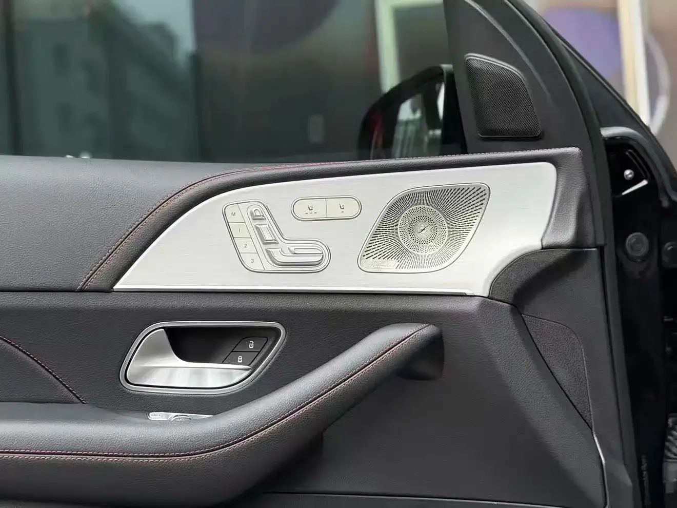 Mercedes-Benz Mercedes-Benz GLE AMG 2024 AMG GLE 53 4MATIC+ — Фото автомобиля 14