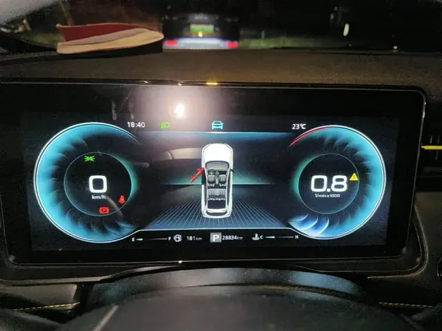 Roewe RX5 — Фото автомобиля 15