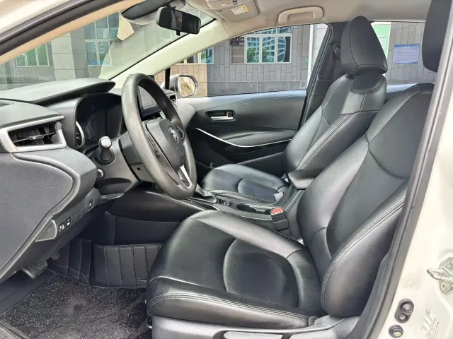 Toyota Corolla — Фото автомобиля 6