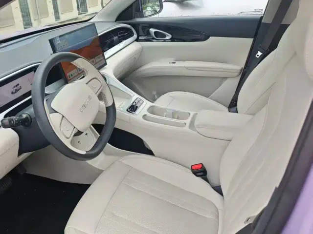 Geely Starry Wish — Фото автомобиля 2