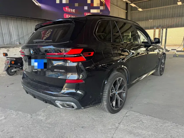 BMW X5 — Фото автомобиля 10