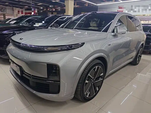 Фотография автомобиля — Li Auto L8