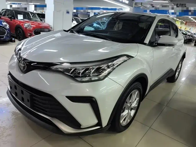 Фотография автомобиля — Toyota IZOA