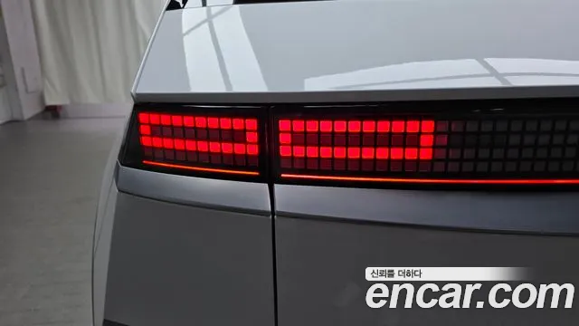 Hyundai Ioniq5 Ioniq5 Long Range AWD — Фото автомобиля 20