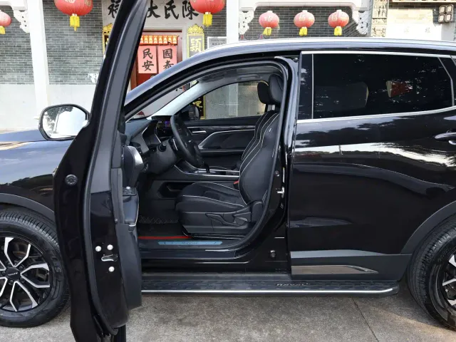Haval H6 — Фото автомобиля 11