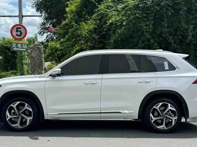 Geely Xingyue L — Фото автомобиля 3