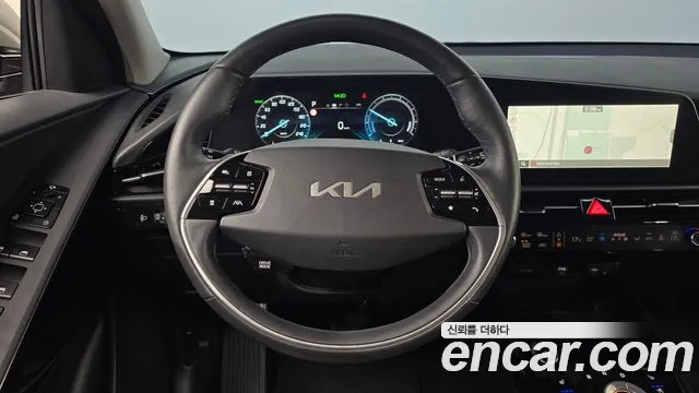 Kia Niro Niro (New) — Фото автомобиля 19