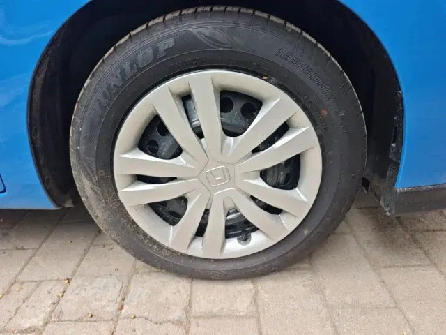 Honda Fit — Фото автомобиля 8