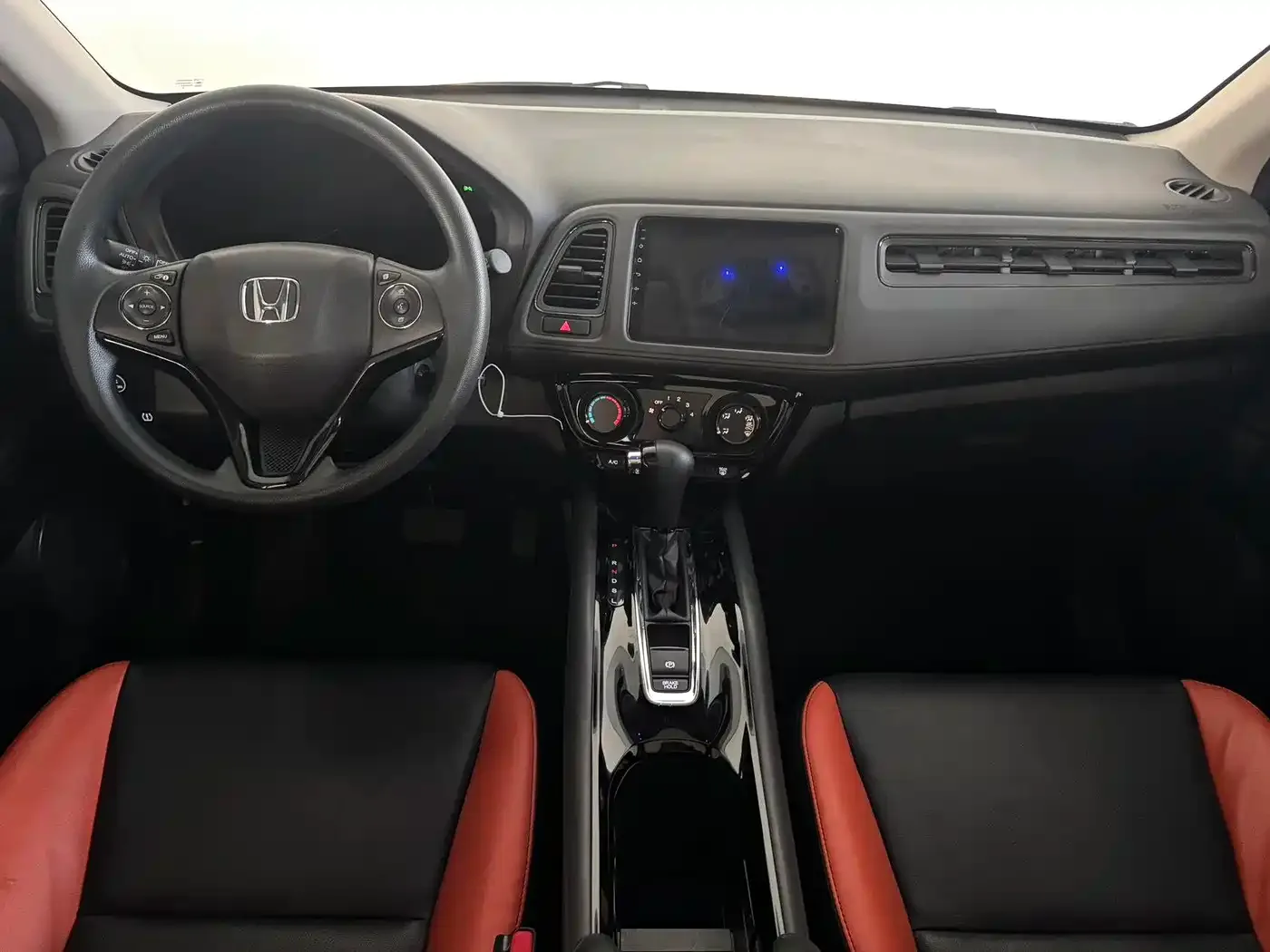 Honda Vezel 2022 1.5L CVT Phantom Night Pioneer Edition — Фото автомобиля 14
