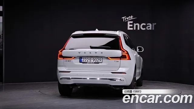 Вольво XC60 — Фото автомобиля 4