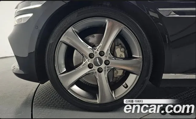Genesis G80 Бензин 2.5 турбо AWD — Фото автомобиля 5