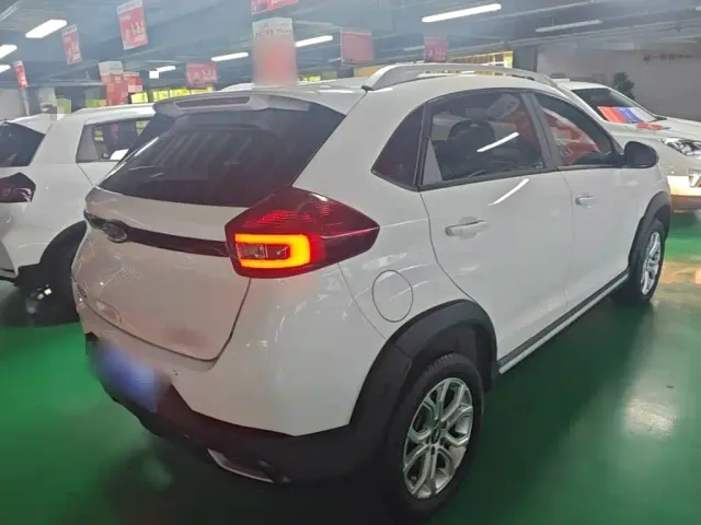 Chery Tiggo 3x — Фото автомобиля 6