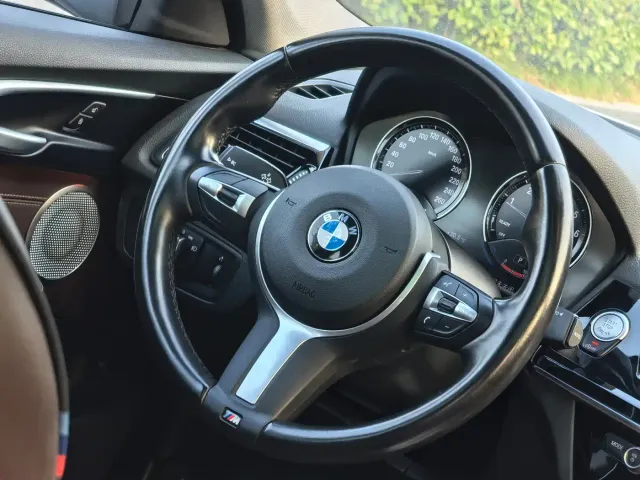 BMW 1 Series — Фото автомобиля 14