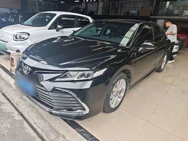 Фотография автомобиля — Toyota Camry