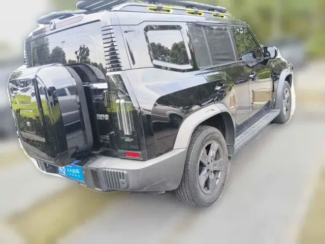 Jetour T2 — Фото автомобиля 2