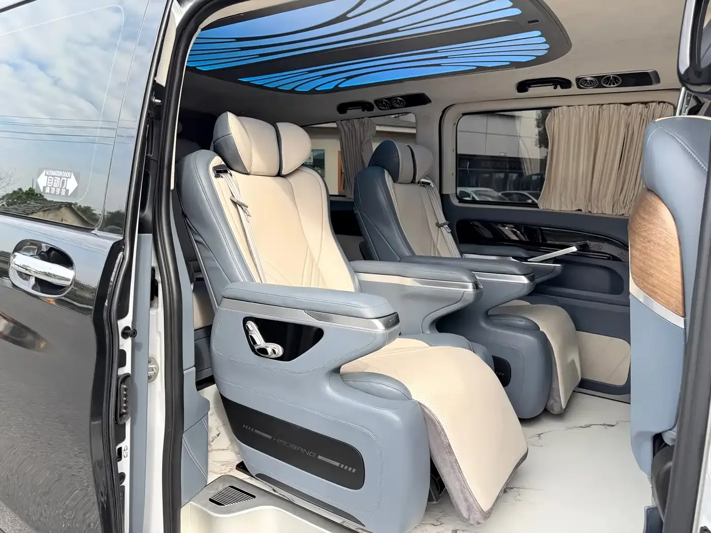 Mercedes-Benz Vito 2021 2.0T Business Edition 7-seater — Фото автомобиля 4