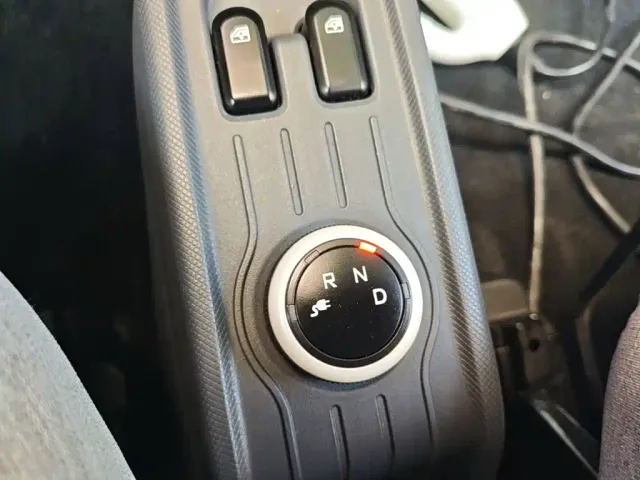 Wuling Hongguang Mini EV — Фото автомобиля 9