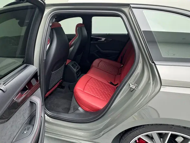 Audi Audi S4 2023 S4 Avant 3.0TFSI — Фото автомобиля 13