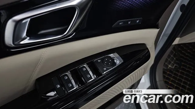 Kia Canival Carnival 4 поколение Дизель 7 мест Signature — Фото автомобиля 16