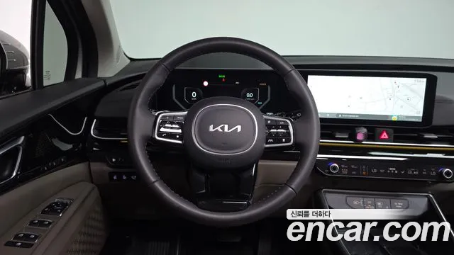 Kia Carnival — Фото автомобиля 19