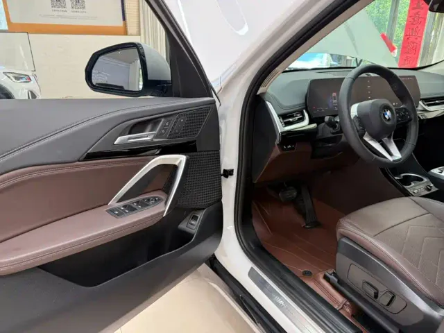 BMW X1 — Фото автомобиля 8