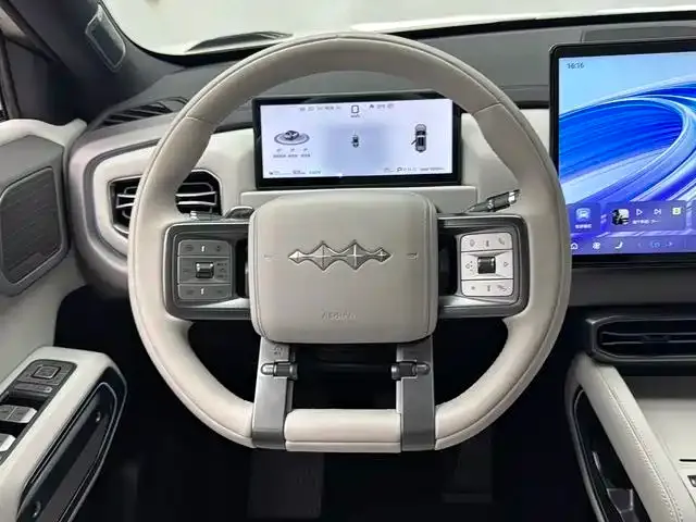 BYD FangChengBao Titanium 3 — Фото автомобиля 9