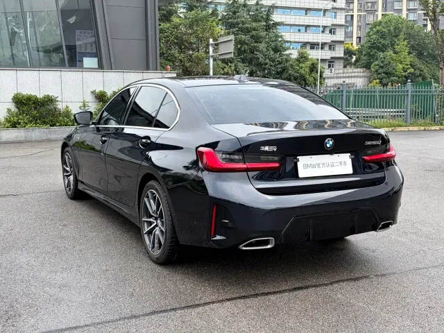 BMW 3 Series — Фото автомобиля 8