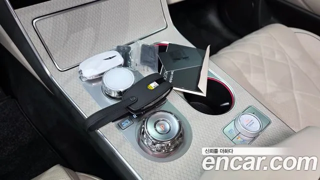 Genesis GV80 2.5T Бензин AWD — Фото автомобиля 8
