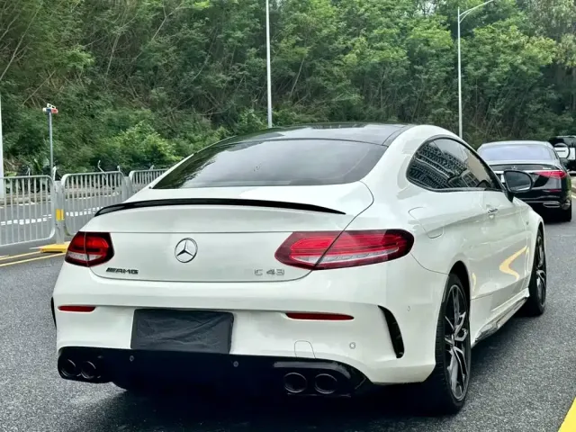 Mercedes-Benz C-Class AMG — Фото автомобиля 6