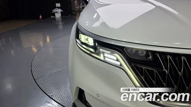 Kia Canival Carnival 4 поколение Дизель 9 мест Prestige — Фото автомобиля 17