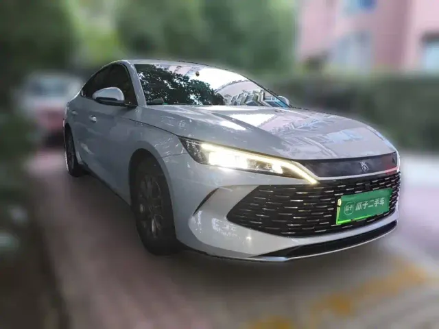 BYD Qin L — Фото автомобиля 3