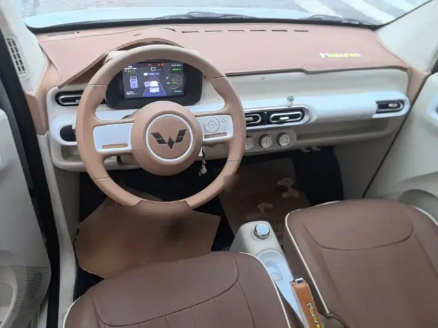 Wuling Hongguang Mini EV — Фото автомобиля 9
