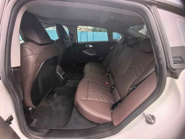 BMW 2 Series — Фото автомобиля 9
