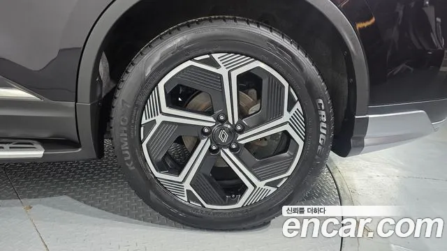 Renault-KoreaSamsung QM6 Новый QM6 2.0 GDe Première 2WD — Фото автомобиля 16