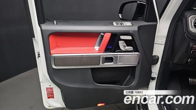 Mercedes-Benz G-Class — Фото автомобиля 20