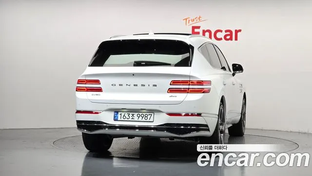 Genesis GV80 — Фото автомобиля 4