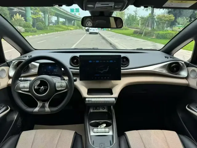 BYD Dolphin 2023 420km Fashion Edition — Фото автомобиля 7