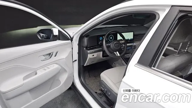 Hyundai Kona SX2 — Фото автомобиля 15