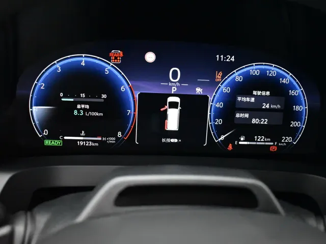 Toyota Alphard — Фото автомобиля 14