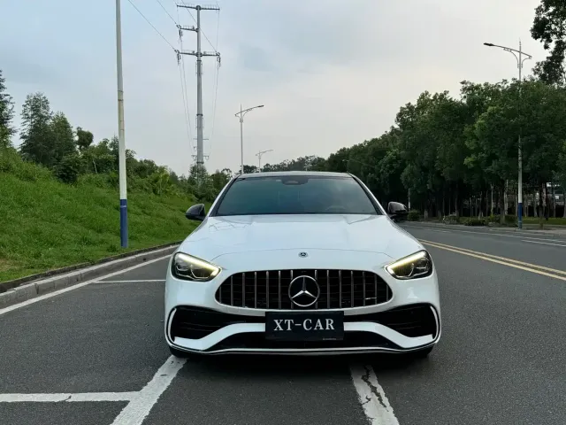 Mercedes-Benz C-Class — Фото автомобиля 2
