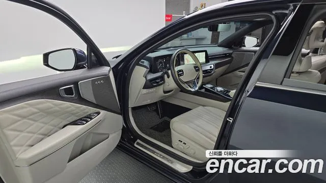 Kia K8 K8 Hybrid — Фото автомобиля 10