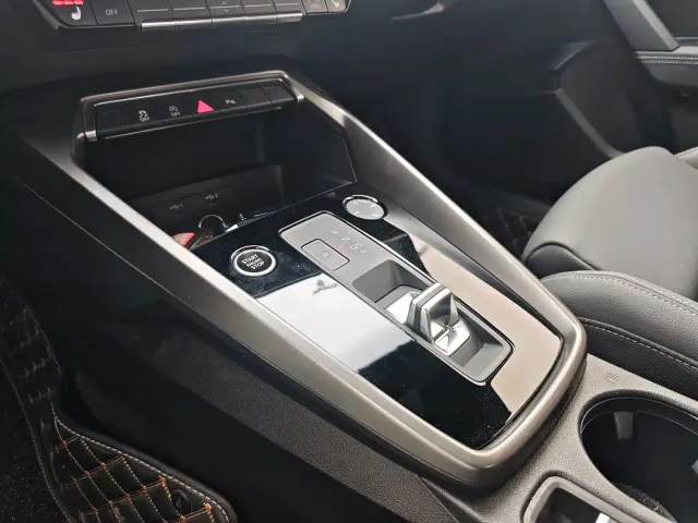 Audi A3 — Фото автомобиля 12