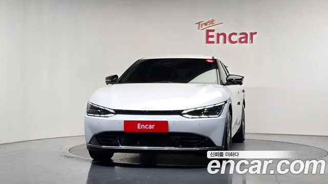 Kia EV6 — Фото автомобиля 3