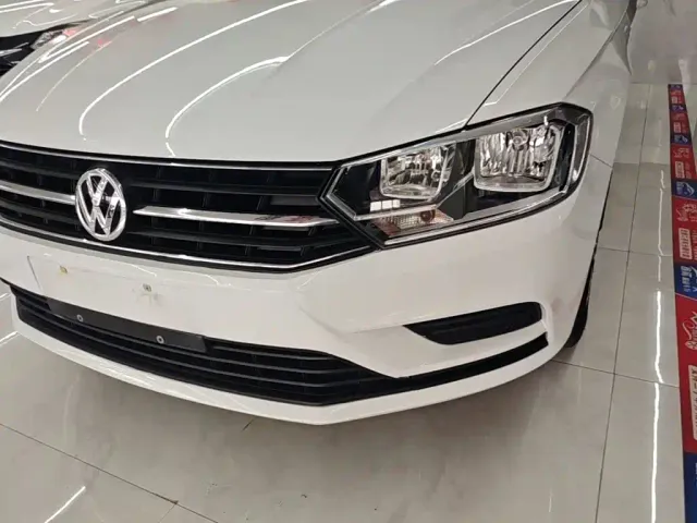 Volkswagen Bora — Фото автомобиля 23