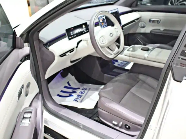 Changan Qiyuan A06 — Фото автомобиля 4